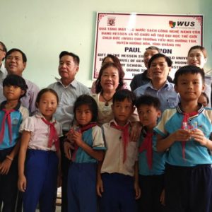 Chương trình tặng máy lọc nước cho các trường tiểu học ở Quảng Trị